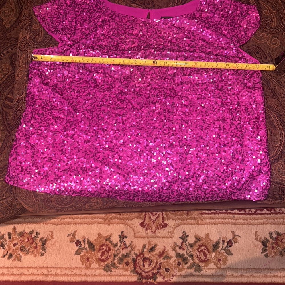 💜Sequin Top💜 - Picture 4 of 6